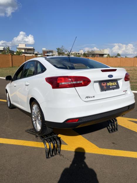 FORD Focus Sedan 2.0 16V 4P FLEX SE POWERSHIFT AUTOMTICO, Foto 6