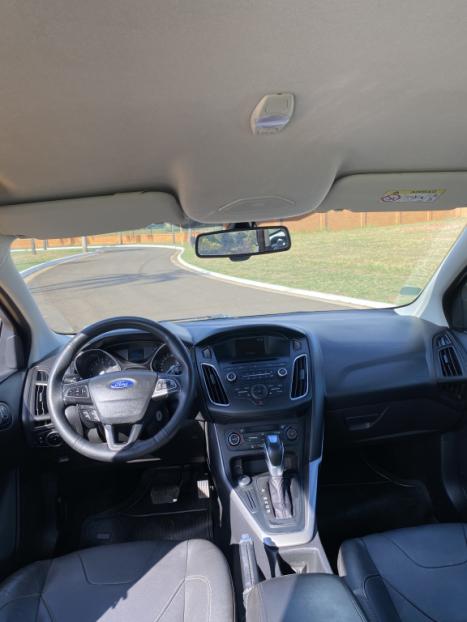 FORD Focus Sedan 2.0 16V 4P FLEX SE POWERSHIFT AUTOMTICO, Foto 8