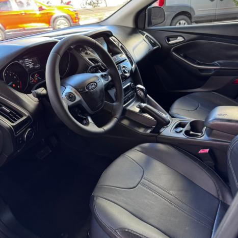 FORD Focus Sedan 2.0 16V 4P FLEX TITANIUM PLUS POWERSHIFT AUTOMTICO, Foto 9