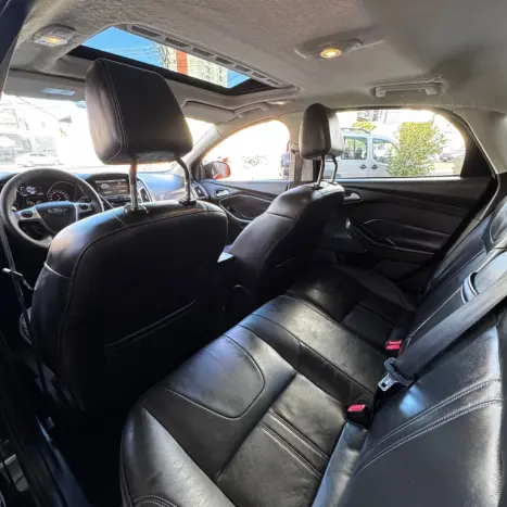 FORD Focus Sedan 2.0 16V 4P FLEX TITANIUM PLUS POWERSHIFT AUTOMTICO, Foto 10