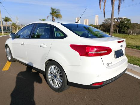 FORD Focus Sedan 2.0 16V 4P FLEX SE PLUS FASTBACK POWERSHIFT AUTOMTICO, Foto 8