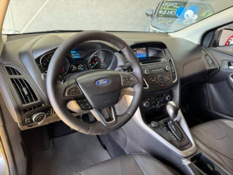 FORD Focus Sedan 2.0 16V 4P FLEX SE PLUS FASTBACK POWERSHIFT AUTOMTICO, Foto 10