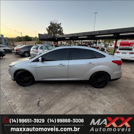 FORD Focus Sedan 2.0 16V 4P FLEX TITANIUM PLUS POWERSHIFT AUTOMTICO, Foto 4