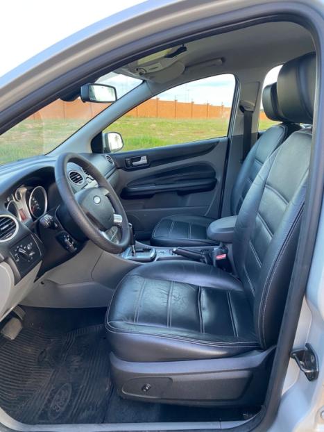 FORD Focus Sedan 2.0 16V 4P FLEX S POWERSHIFT AUTOMTICO, Foto 9