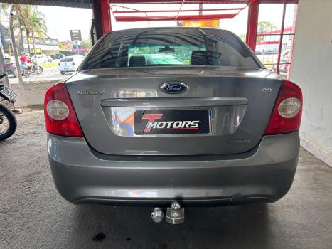 FORD Focus Sedan 2.0 16V 4P GLX FLEX, Foto 7