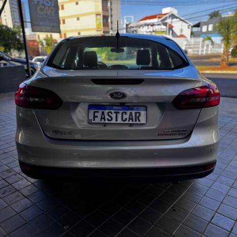 FORD Focus Sedan 2.0 16V 4P FLEX TITANIUM PLUS POWERSHIFT AUTOMTICO, Foto 8