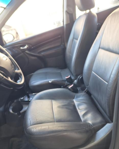 FORD Focus Sedan 2.0 16V 4P GHIA FLEX AUTOMTICO, Foto 8