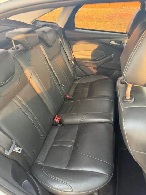 FORD Focus Sedan 2.0 16V 4P FLEX SE POWERSHIFT AUTOMTICO, Foto 8