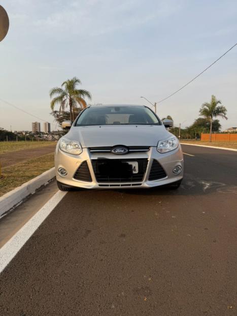 FORD Focus Sedan 2.0 16V 4P FLEX SE POWERSHIFT AUTOMTICO, Foto 9