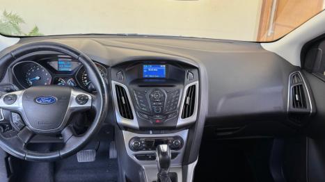 FORD Focus Sedan 2.0 16V 4P FLEX SE POWERSHIFT AUTOMTICO, Foto 11