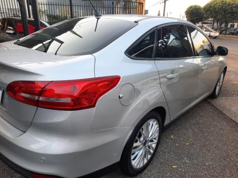 FORD Focus Sedan 2.0 16V 4P FLEX SE PLUS FASTBACK POWERSHIFT AUTOMTICO, Foto 3