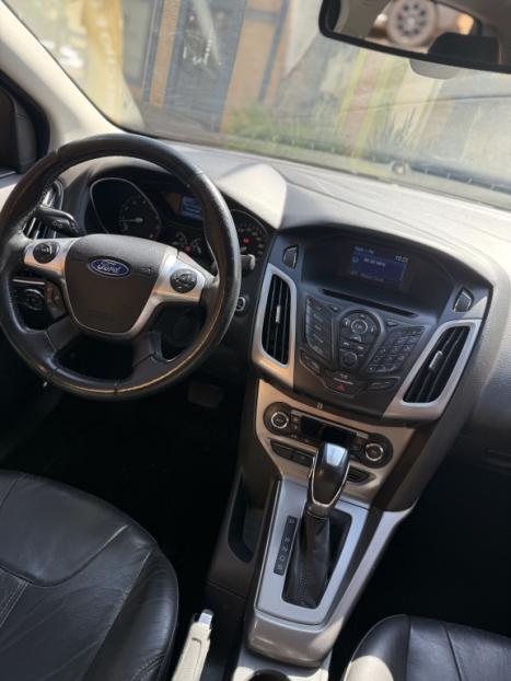 FORD Focus Sedan 2.0 16V 4P FLEX S POWERSHIFT AUTOMTICO, Foto 10