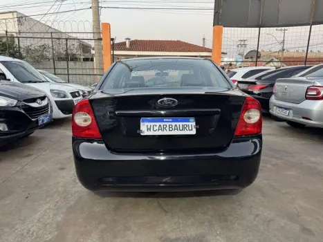 FORD Focus Sedan 2.0 16V 4P FC FLEX, Foto 3