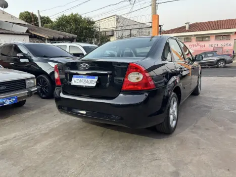 FORD Focus Sedan 2.0 16V 4P FC FLEX, Foto 4