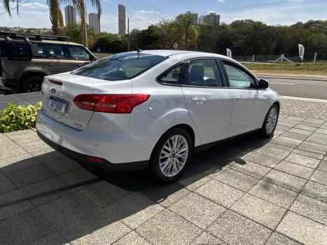 FORD Focus Sedan 2.0 16V 4P FLEX SE PLUS FASTBACK POWERSHIFT AUTOMTICO, Foto 6