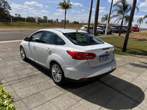 FORD Focus Sedan 2.0 16V 4P FLEX SE PLUS FASTBACK POWERSHIFT AUTOMTICO, Foto 8