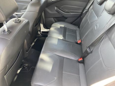 FORD Focus Sedan 2.0 16V 4P FLEX SE PLUS FASTBACK POWERSHIFT AUTOMTICO, Foto 10