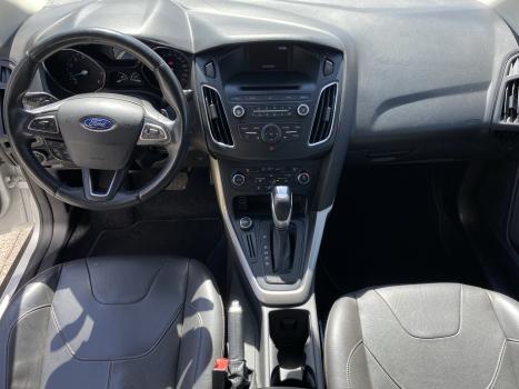 FORD Focus Sedan 2.0 16V 4P FLEX SE PLUS FASTBACK POWERSHIFT AUTOMTICO, Foto 13