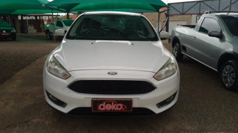 FORD Focus Sedan 2.0 16V 4P FLEX SE PLUS FASTBACK POWERSHIFT AUTOMTICO, Foto 3