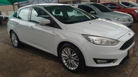 FORD Focus Sedan 2.0 16V 4P FLEX SE PLUS FASTBACK POWERSHIFT AUTOMTICO, Foto 4
