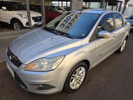 FORD Focus Sedan 2.0 16V 4P GHIA FLEX AUTOMTICO, Foto 1