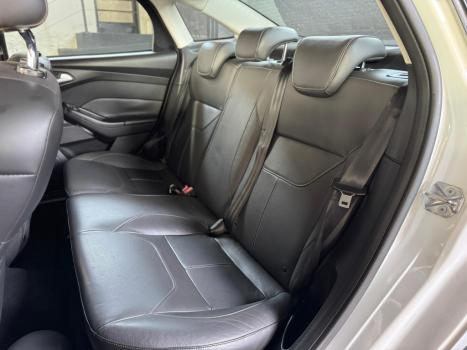 FORD Focus Sedan 2.0 16V 4P FLEX SE POWERSHIFT AUTOMTICO, Foto 10