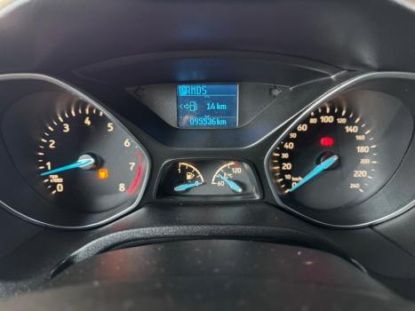 FORD Focus Sedan 2.0 16V 4P FLEX SE POWERSHIFT AUTOMTICO, Foto 15