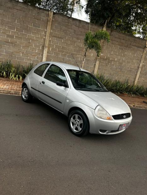 FORD Ka Hatch 1.0 GL, Foto 2
