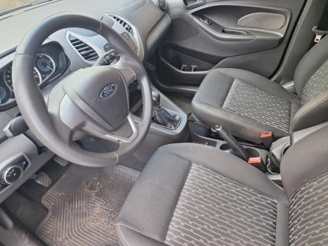 FORD Ka Hatch 1.5 12V 4P TI-VCT SE FLEX, Foto 7