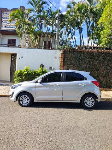 FORD Ka Hatch 1.5 12V 4P TI-VCT SE FLEX, Foto 3
