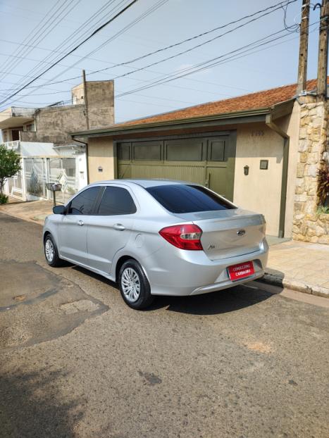 FORD Ka + Sedan 1.0 12V 4P TI-VCT SE FLEX, Foto 2