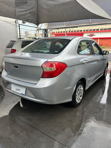 FORD Ka + Sedan 1.0 12V 4P TI-VCT SE FLEX, Foto 9