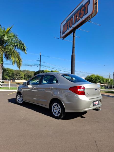 FORD Ka + Sedan 1.5 12V 4P TI-VCT SE FLEX, Foto 4