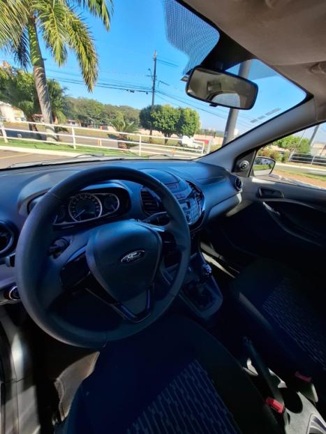 FORD Ka + Sedan 1.5 12V 4P TI-VCT SE FLEX, Foto 8