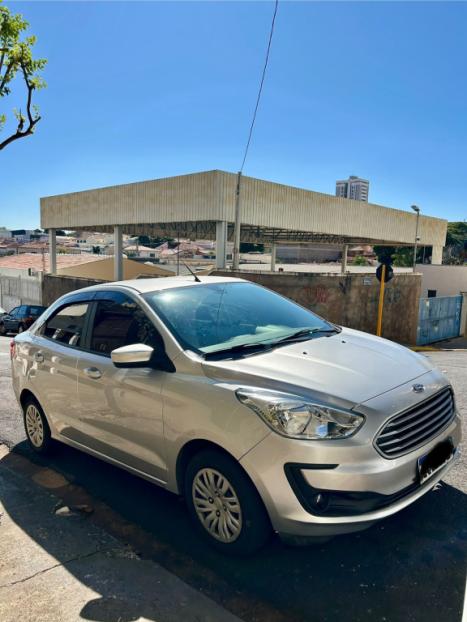 FORD Ka + Sedan 1.5 16V 4P FLEX SE PLUS, Foto 2
