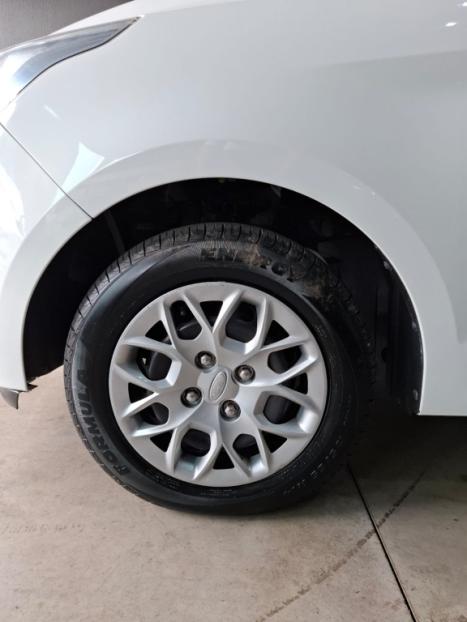 FORD Ka + Sedan 1.5 12V 4P FLEX TI-VCT SE, Foto 19