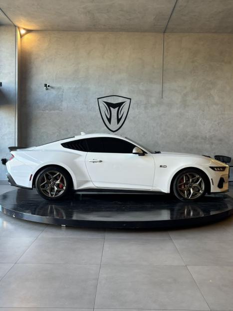 FORD Mustang 5.0 V8 32V COUP GT PERFORMANCE AUTOMTICO, Foto 4