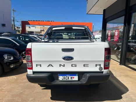 FORD Ranger 2.2 16V XLS DIESEL 4X4 CABINE DUPLA, Foto 5