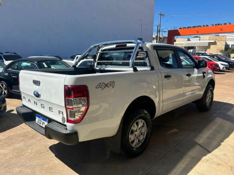 FORD Ranger 2.2 16V XLS DIESEL 4X4 CABINE DUPLA, Foto 6