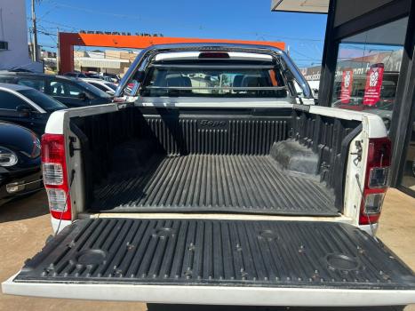 FORD Ranger 2.2 16V XLS DIESEL 4X4 CABINE DUPLA, Foto 8