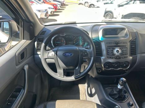 FORD Ranger 2.2 16V XLS DIESEL 4X4 CABINE DUPLA, Foto 14