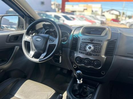 FORD Ranger 2.2 16V XLS DIESEL 4X4 CABINE DUPLA, Foto 17