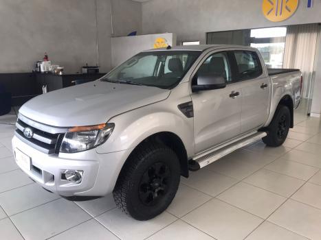 FORD Ranger 2.2 16V XLS DIESEL 4X4 CABINE DUPLA, Foto 2