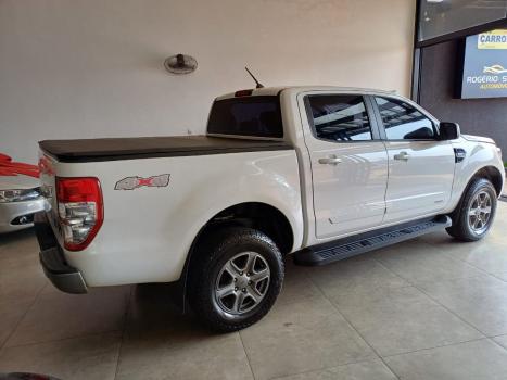 FORD Ranger 2.2 16V XLS DIESEL 4X4 CABINE DUPLA AUTOMTICO, Foto 4