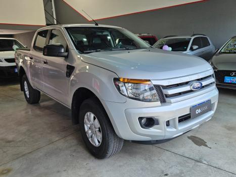 FORD Ranger 2.2 16V XLS DIESEL 4X4 CABINE DUPLA, Foto 4