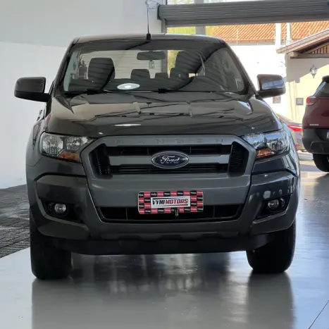FORD Ranger 2.2 16V XLS DIESEL 4X4 CABINE DUPLA AUTOMTICO, Foto 4