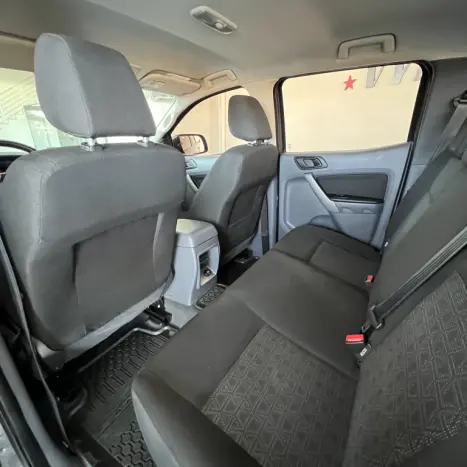 FORD Ranger 2.2 16V XLS DIESEL 4X4 CABINE DUPLA AUTOMTICO, Foto 11
