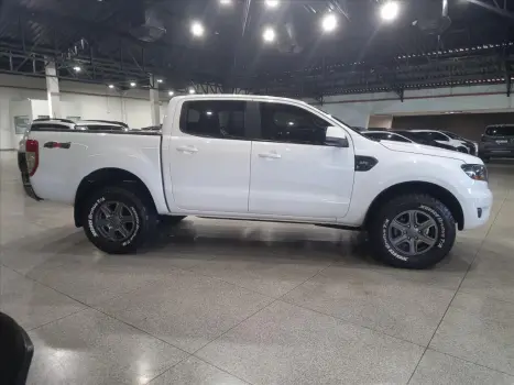 FORD Ranger 2.2 16V XLS DIESEL 4X4 CABINE DUPLA AUTOMTICO, Foto 7