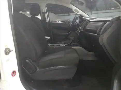 FORD Ranger 2.2 16V XLS DIESEL 4X4 CABINE DUPLA AUTOMTICO, Foto 18