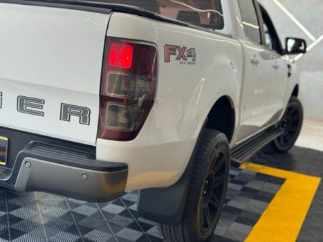 FORD Ranger 2.2 16V XLS DIESEL CABINE DUPLA AUTOMTICO, Foto 10